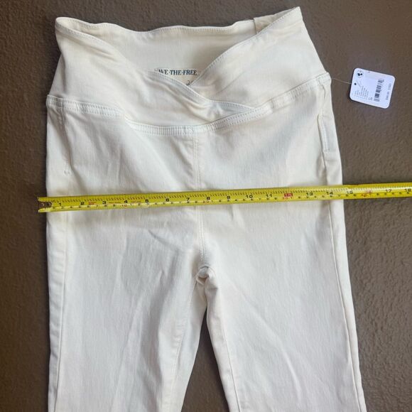 NWT Free People Venice Beach Cream Elastic Waist Flare Wide Leg Jeans Size 26 - Picture 6 of 14